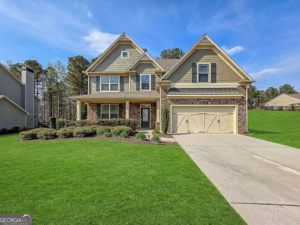 1st image of 160 Red Wood Dr