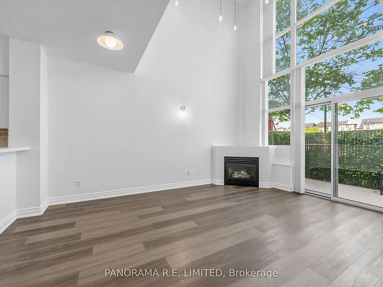 200 Manitoba St #122 — Photo 3