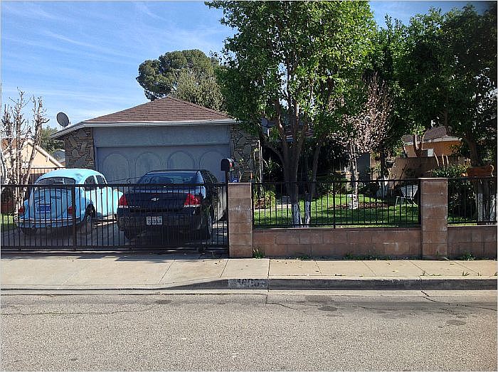 1st image of 1028 Newton St