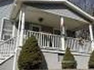 597 Cooke St, Waterbury, CT 06710