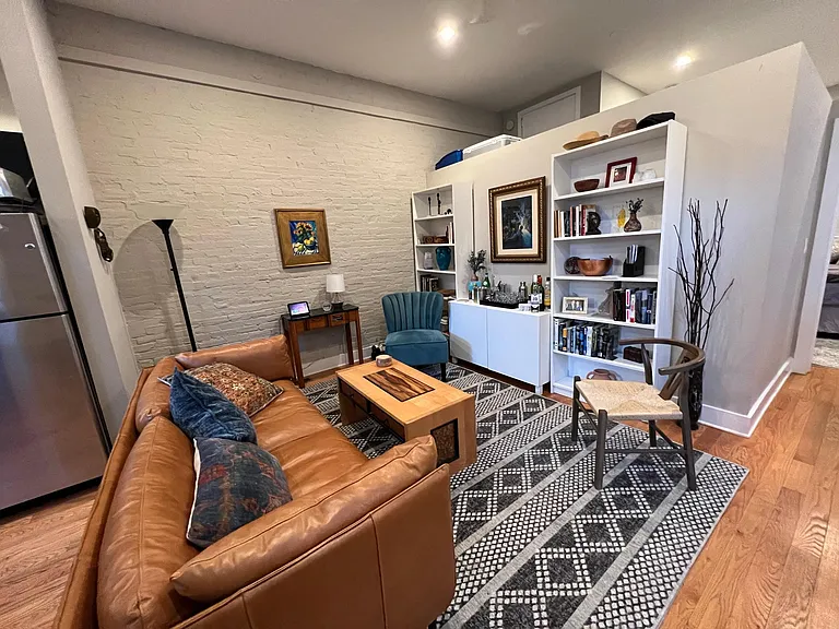 121 Cuthbert St #1 — Photo 3