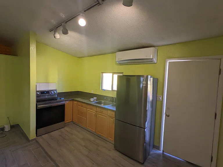 1062 W Ina Rd #B — Photo 49