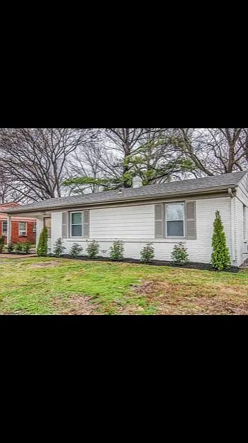 1740 Maxine St — Photo 2