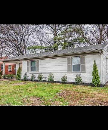 2nd image of 1740 Maxine St