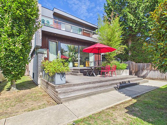 3rd image of 2996 W 11th Ave