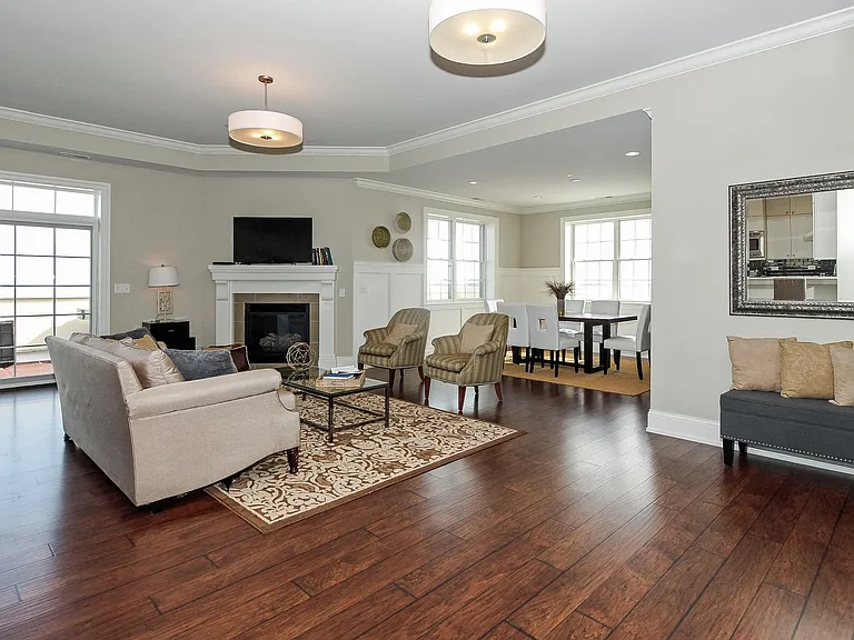 HIGHPOINT Countryside Residences — Photo 8