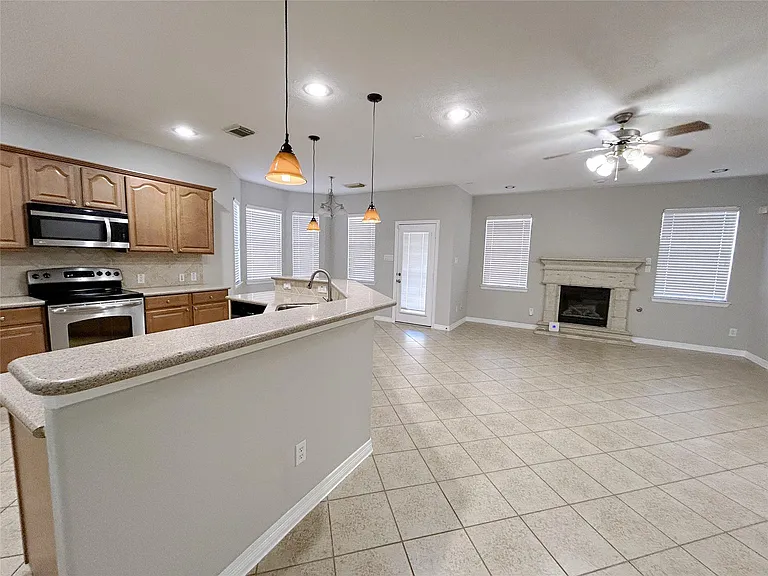 5523 Baby Blue Ln — Photo 25