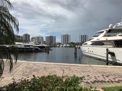3601 NE 207th St #N42, Aventura, FL, 33180