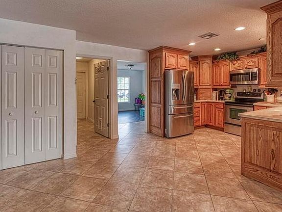 5th image of 3239 Cullendale Dr