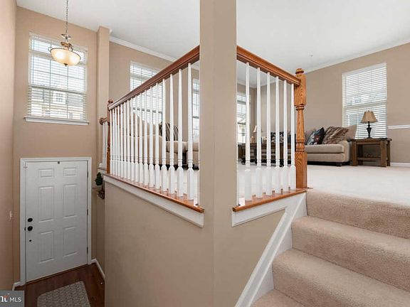 3rd image of 1011 Stegman Pl