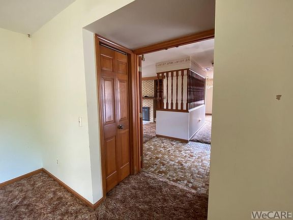 4th image of 116 Clover Lane Dr