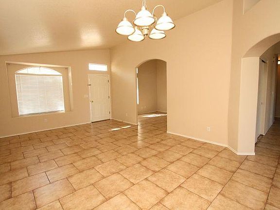 2nd image of 2710 W Calle Cuero De Vaca