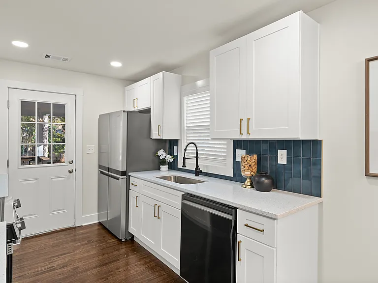 287 Richardson Rd NW — Photo 20