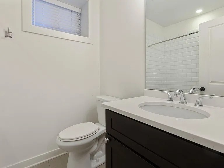 230-232 W. Willow St. — Photo 7