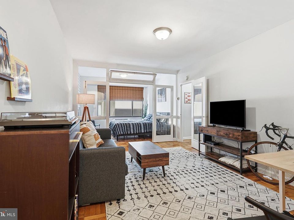 1st image of 1 Scott Cir #616