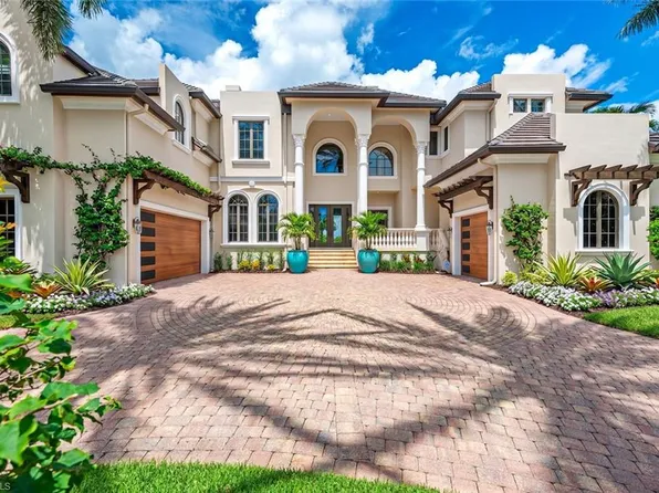 651 21st AVE S, NAPLES, FL 34102