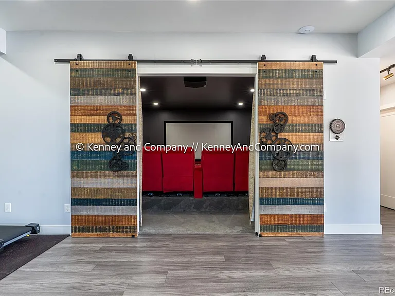 6438 Farthing Dr — Photo 43