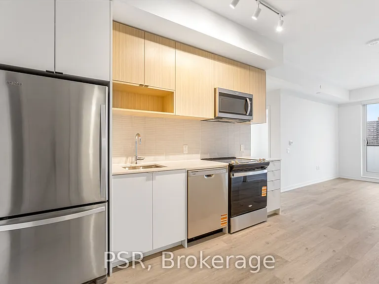 4365 Bloor St W #714 — Photo 2