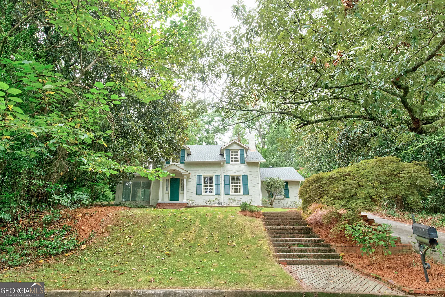 9 Shorter Cir SW photo 1