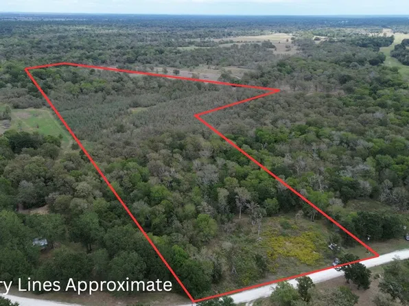 26234 Bedias Dr, Bedias, TX 77831