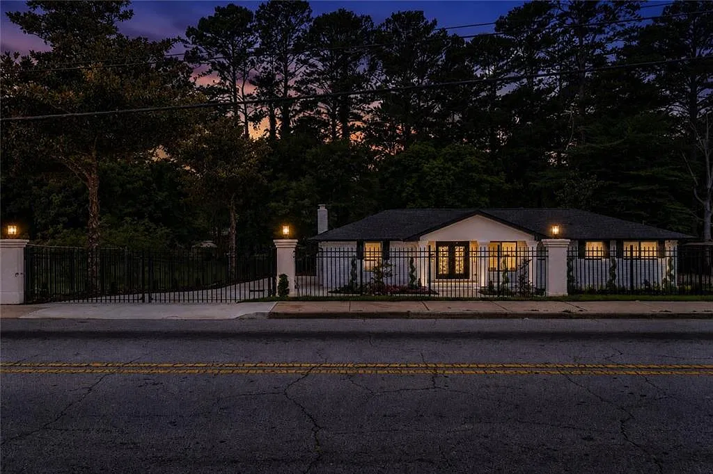 3 bed, 3.0 bath, 1875 sqft, $3,100 — Photo 3