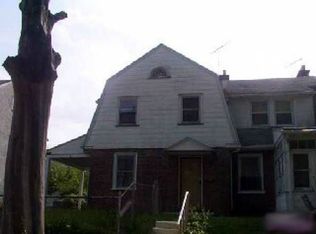 1126 Pine Ln, Chester, PA 19013