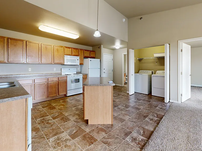 Raven Ridge Apartments — Photo 7