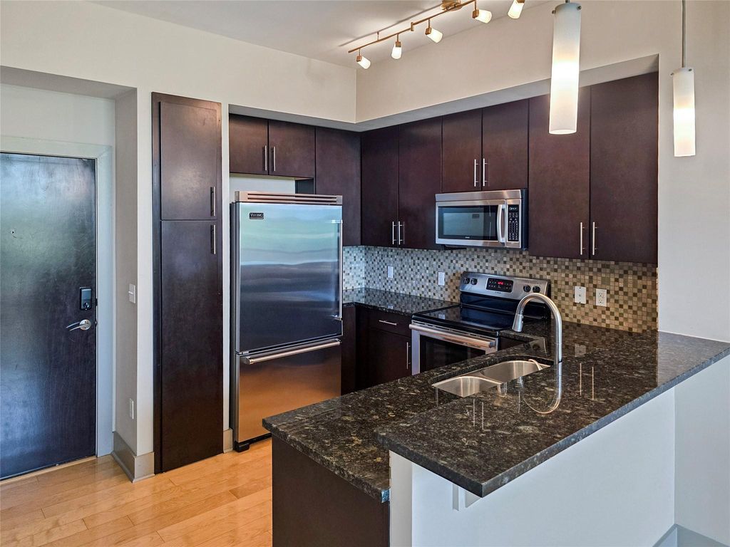 1320 Robert Browning St Unit 308, Austin, TX - View 2