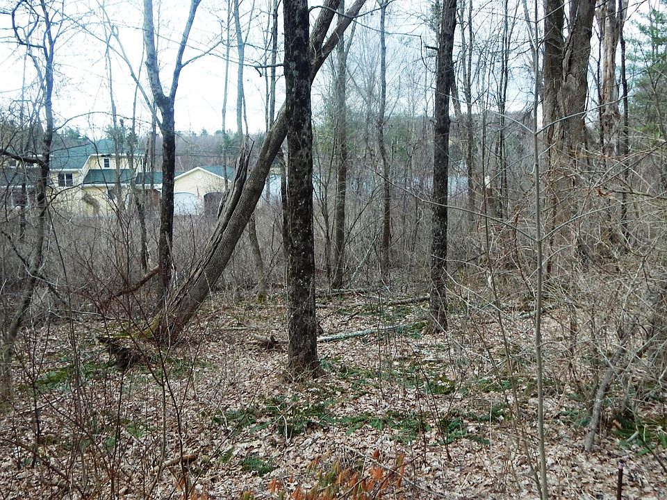 2nd image of Lakeside Dr