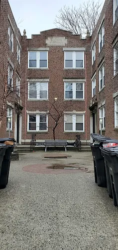 121-123 Hawthorne St #D5 Photo 1 121-123 Hawthorne St #D5 Photo 1