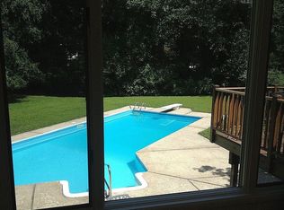 13 Elizabeth Dr, Westport, CT 06880