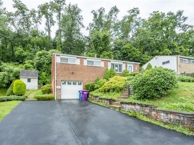 127 Mardi Gras Dr, Pittsburgh, PA, 15239