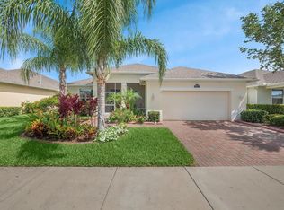 10289 SW Waterway Ln, Port Saint Lucie, FL 34987