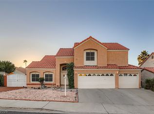 405 Donner Pass Dr, Henderson, NV 89014