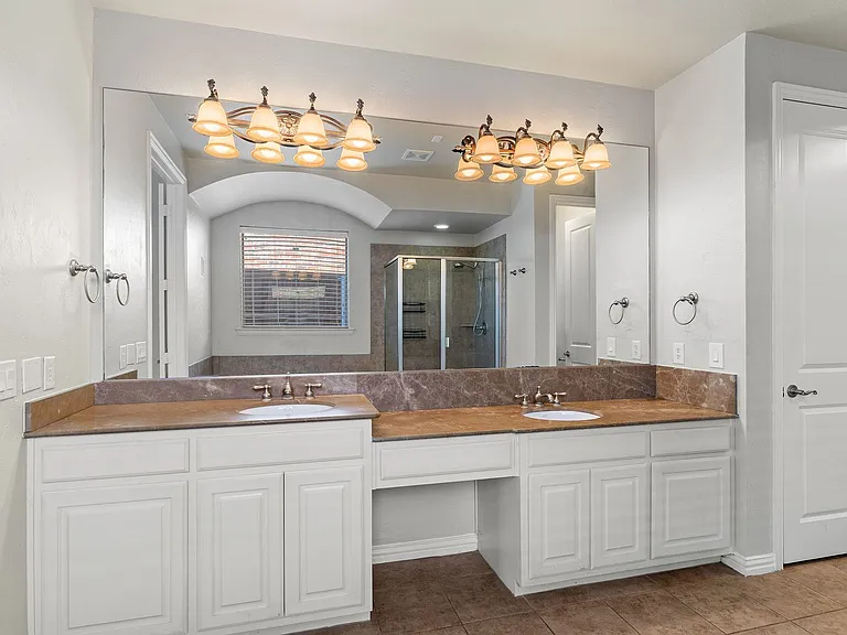 4542 Carraway Dr — Photo 22