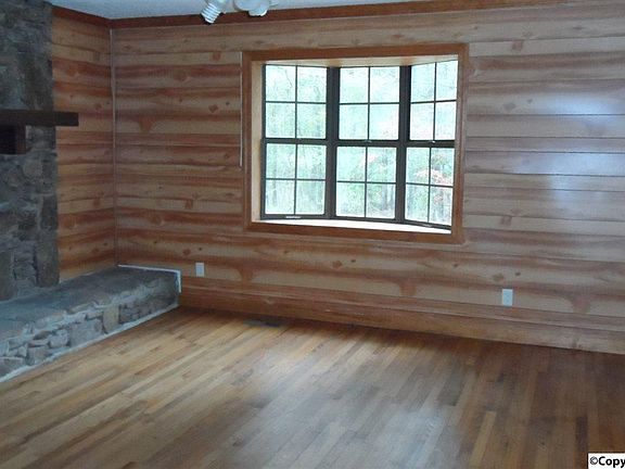 Livingroom  North Wall