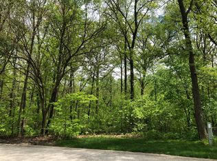 7 Turtle Point, Monticello, IL 61856