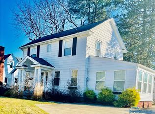 2201 Westbrook Dr, Toledo, OH 43613