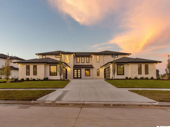 5707 N 294th Circle Valley NE, Valley, NE 68064