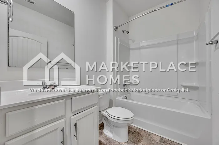 1027 Park View Dr — Photo 16