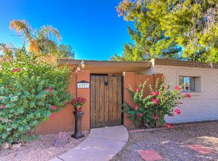8207 E University Dr, Mesa, AZ 85207