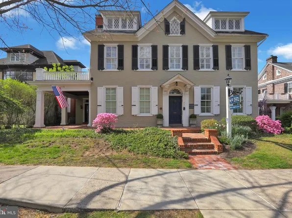 758 E High St, Pottstown, PA 19464