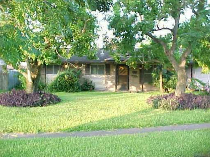 1st image of 4633 Mount Vernon Dr