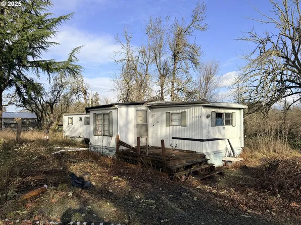 34259 Matthews Rd, Eugene, OR 97405