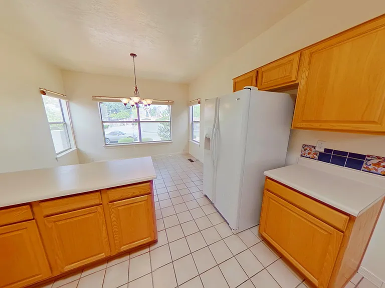 4016 Pasaje Pl NW — Photo 15