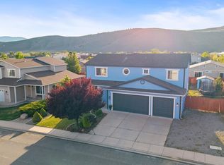 18235 Pin Oak Ct, Reno, NV 89508