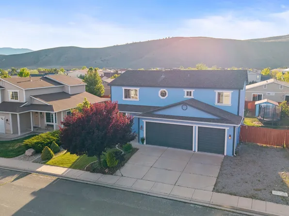 18235 Pin Oak Ct, Reno, NV 89508