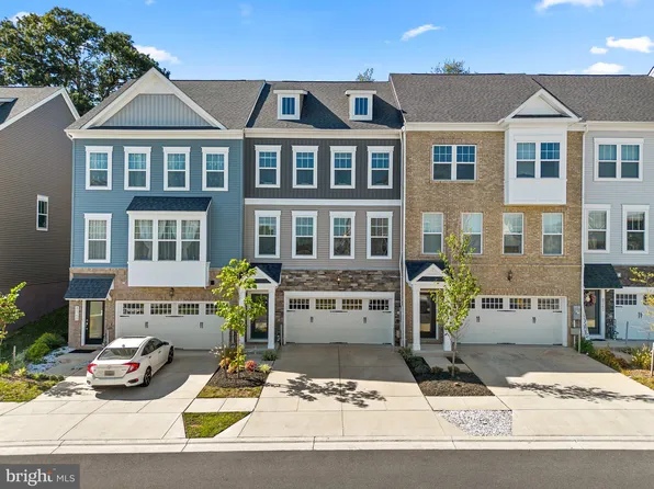 8347 Meadowood Dr, Hanover, MD 21076