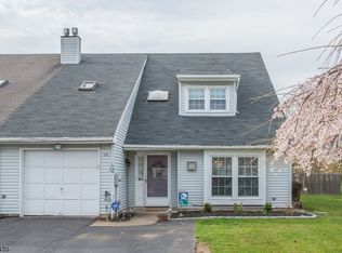 13 Crefeld Ct #5A, Lincoln Park, NJ 07035