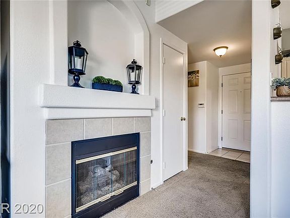 3rd image of 8250 N Grand Canyon Dr Unit 2065